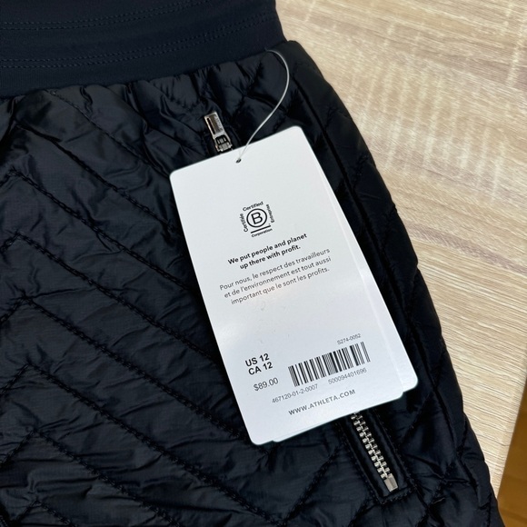 NWT Athleta Black Apres Ski Shorts Size 12 - Picture 5 of 7